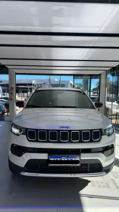 JEEP COMPASS 1.3 T270 TURBO FLEX LONGITUDE AT6 JEEP COMPASS 1.3 T270 TURBO FLEX LONGITUDE AT6