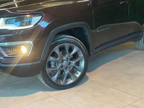 JEEP-COMPASS-2.0 16V DIESEL LONGITUDE 4X4 AUTOMÁTICO JEEP-COMPASS-2021