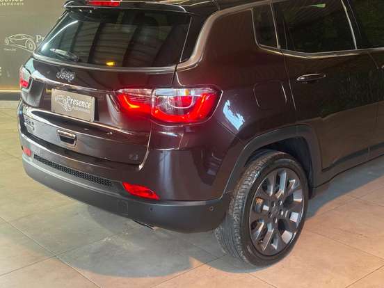 JEEP-COMPASS-2021
