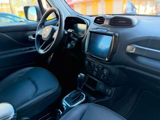 JEEP-RENEGADE-2024