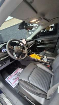 JEEP-COMMANDER-2024