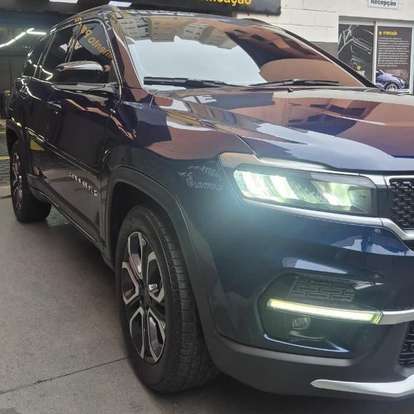JEEP-COMMANDER-2024