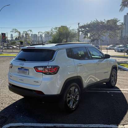 JEEP-COMPASS-2022