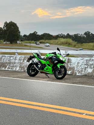 KAWASAKI-NINJA 400 KRT EDITION-2024