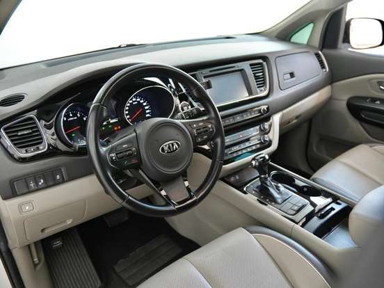 KIA-CARNIVAL-3.3 EX V6 24V GASOLINA 4P AUTOMATICO KIA-CARNIVAL-2015