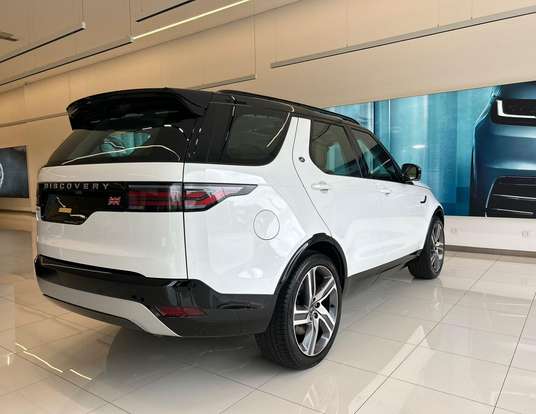 LAND ROVER-DISCOVERY-3.0 D350 TURBO DIESEL MHEV METROPOLITAN EDITION AUTOMÁTICO LAND ROVER-DISCOVERY-2026