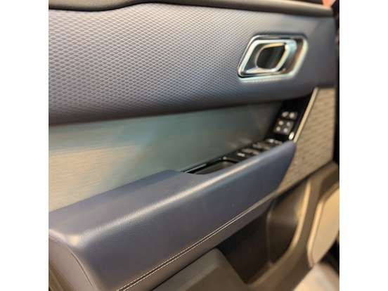 LAND ROVER-RANGE ROVER VELAR-2.0 P300 GASOLINA R-DYNAMIC SE AUTOMÁTICO LAND ROVER-RANGE ROVER VELAR-2019