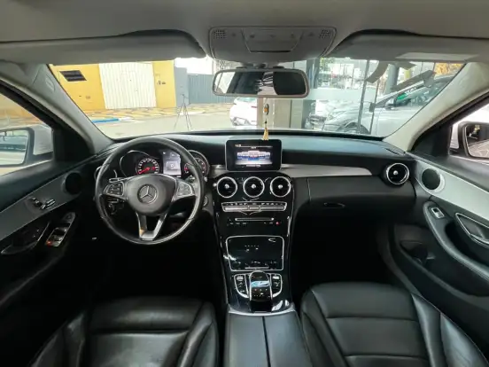 MERCEDES-BENZ-C 200-2.0 CGI AVANTGARDE 16V GASOLINA 4P AUTOMÁTICO MERCEDES-BENZ-C 200-2017