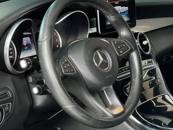 MERCEDES-BENZ-C 200-2.0 CGI AVANTGARDE 16V GASOLINA 4P AUTOMÁTICO MERCEDES-BENZ-C 200-2017