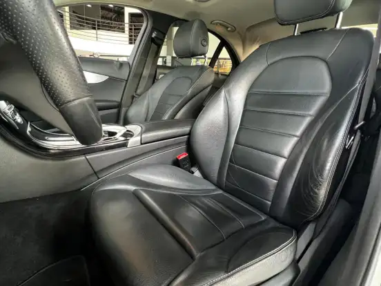 MERCEDES-BENZ-C 200-2.0 CGI AVANTGARDE 16V GASOLINA 4P AUTOMÁTICO MERCEDES-BENZ-C 200-2017