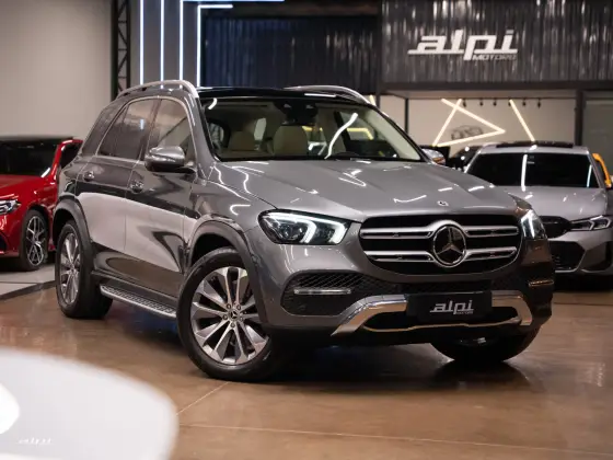 MERCEDES-BENZ GLE 400d 3.0 V6 DIESEL 4MATIC 9G-TRONIC MERCEDES-BENZ GLE 400d 3.0 V6 DIESEL 4MATIC 9G-TRONIC