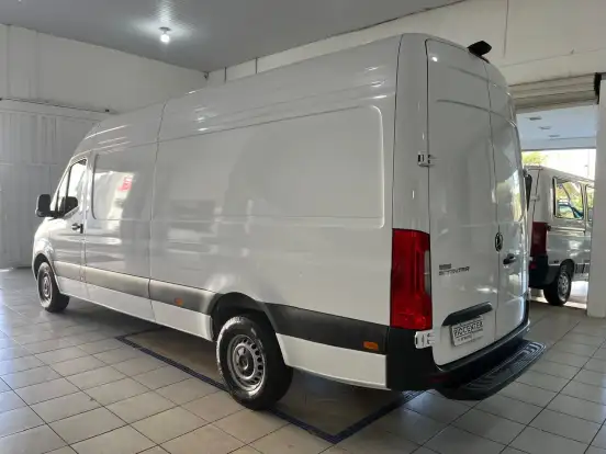 MERCEDES-BENZ-SPRINTER-2.0 CDI DIESEL FURGÃO 315 STREET EXTRA LONGO MANUAL MERCEDES-BENZ-SPRINTER-2024