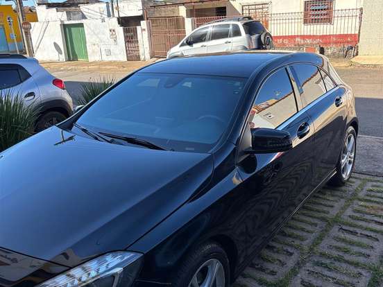 MERCEDES-BENZ-A 200-1.6 TURBO URBAN 16V GASOLINA 4P AUTOMÁTICO MERCEDES-BENZ-A 200-2015
