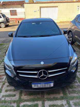 MERCEDES-BENZ-A 200-2015