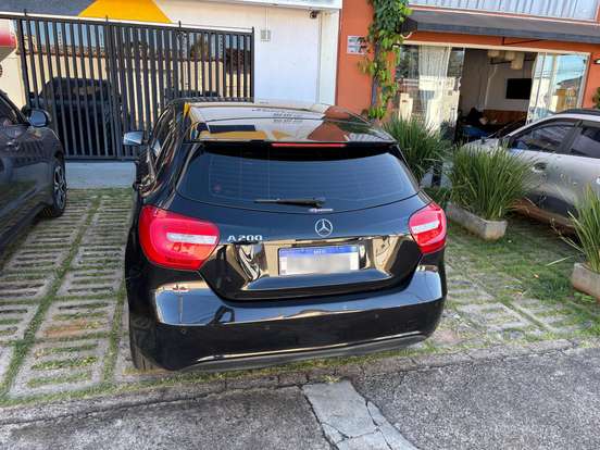 MERCEDES-BENZ-A 200-2015