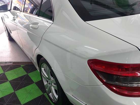 MERCEDES-BENZ-C 200 K-1.8 KOMPRESSOR CLASSIC 16V GASOLINA 4P AUTOMÁTICO MERCEDES-BENZ-C 200 K-2009