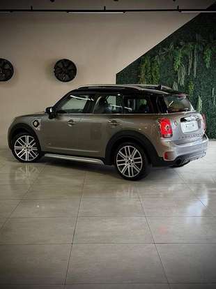 MINI-COUNTRYMAN-2019