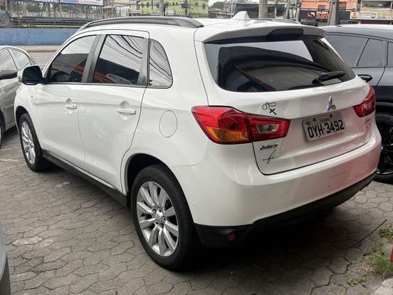MITSUBISHI-ASX-2014