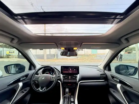 MITSUBISHI-ECLIPSE CROSS-1.5 MIVEC TURBO GASOLINA HPE-S S-AWC CVT MITSUBISHI-ECLIPSE CROSS-2025