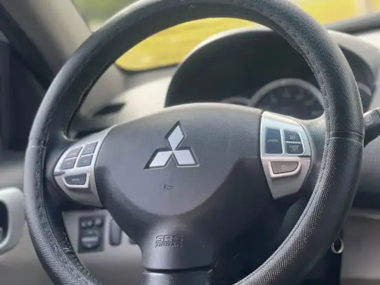 MITSUBISHI-PAJERO-2.5 HD 4X4 8V TURBO INTERCOOLER DIESEL 4P MANUAL MITSUBISHI-PAJERO-2009