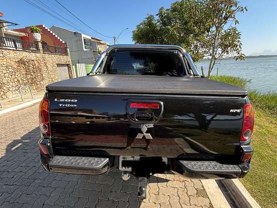 MITSUBISHI-L200-3.5 SPORT HPE 4X4 V6 24V FLEX 4P AUTOMÁTICO MITSUBISHI-L200-2011