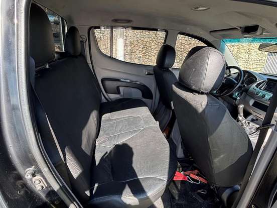 MITSUBISHI-L200-3.5 SPORT HPE 4X4 V6 24V FLEX 4P AUTOMÁTICO MITSUBISHI-L200-2011