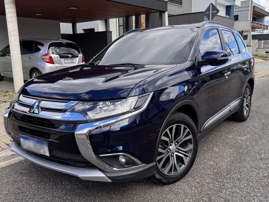 MITSUBISHI-OUTLANDER-3.0 GT 4X4 V6 24V GASOLINA 4P AUTOMÁTICO MITSUBISHI-OUTLANDER-2015