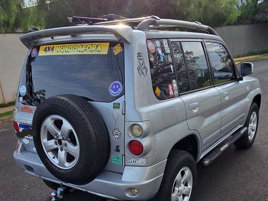 MITSUBISHI-PAJERO TR4-2.0 4X4 16V 140CV FLEX 4P AUTOMÁTICO MITSUBISHI-PAJERO TR4-2008