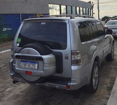 MITSUBISHI-PAJERO FULL-3.2 HPE 4X4 16V TURBO INTERCOOLER DIESEL 4P AUTOMÁTICO MITSUBISHI-PAJERO FULL-2013