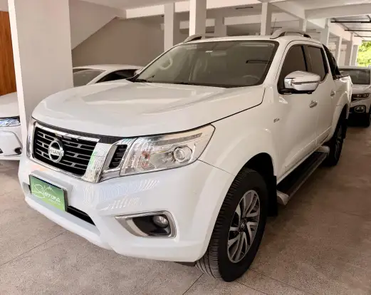 NISSAN-FRONTIER-2021