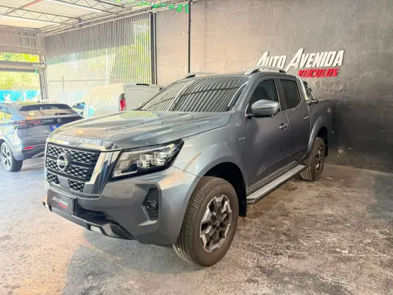NISSAN FRONTIER 2.3 16V TURBO DIESEL PLATINUM CD 4X4 AUTOMÁTICO NISSAN FRONTIER 2.3 16V TURBO DIESEL PLATINUM CD 4X4 AUTOMÁTICO