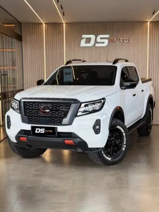 NISSAN FRONTIER 2.3 16V TURBO DIESEL PRO4X CD 4X4 AUTOMÁTICO NISSAN FRONTIER 2.3 16V TURBO DIESEL PRO4X CD 4X4 AUTOMÁTICO