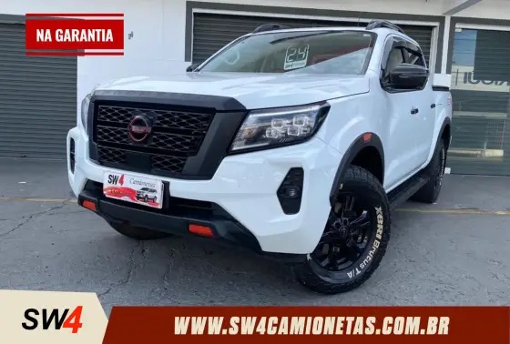 NISSAN FRONTIER 2.3 16V TURBO DIESEL PRO4X CD 4X4 AUTOMÁTICO