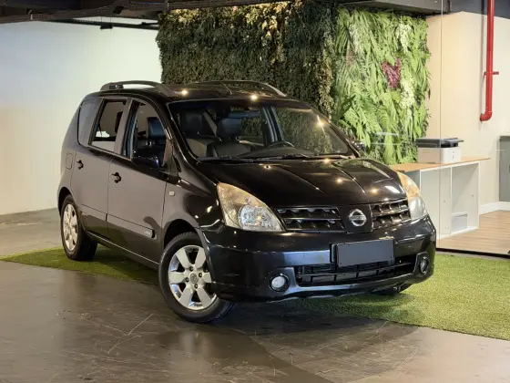 NISSAN LIVINA 1.8 SL 16V FLEX 4P AUTOMÁTICO