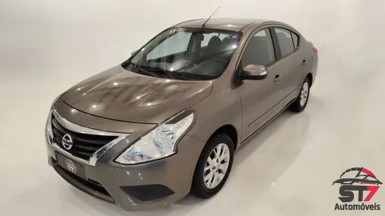NISSAN VERSA 1.6 16V FLEXSTART SV 4P XTRONIC NISSAN VERSA 1.6 16V FLEXSTART SV 4P XTRONIC