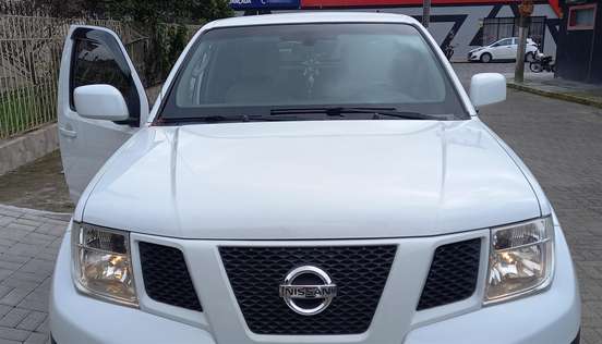 NISSAN-FRONTIER-2014