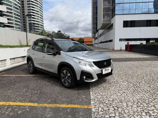 PEUGEOT-2008-2019