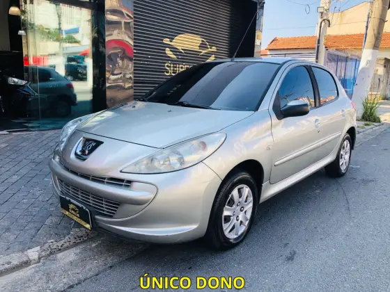 PEUGEOT 207 1.4 XR 8V FLEX 4P MANUAL PEUGEOT 207 1.4 XR 8V FLEX 4P MANUAL