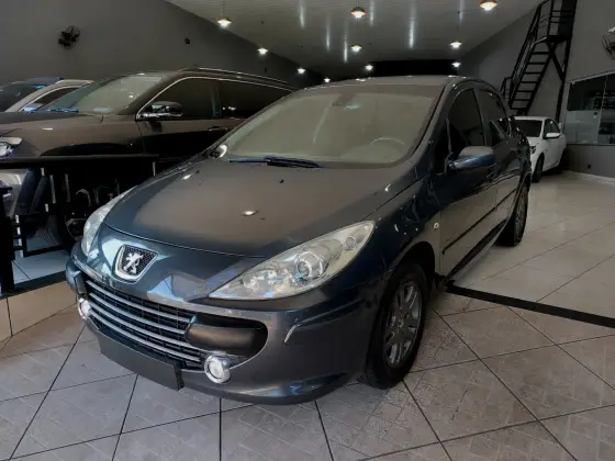 PEUGEOT 307 1.6 PRESENCE 16V FLEX 4P MANUAL PEUGEOT 307 1.6 PRESENCE 16V FLEX 4P MANUAL