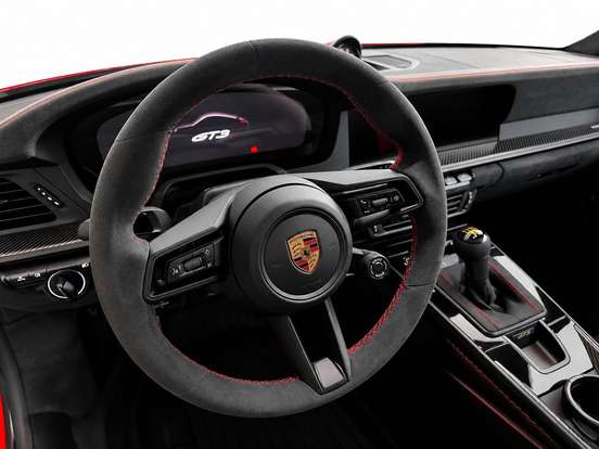 PORSCHE-911-2025