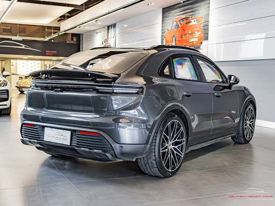 PORSCHE-MACAN-2024