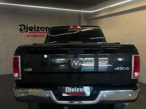 RAM-2500-6.7 LARAMIE 4X4 CD I6 TURBO DIESEL 4P AUTOMÁTICO RAM-2500-2017