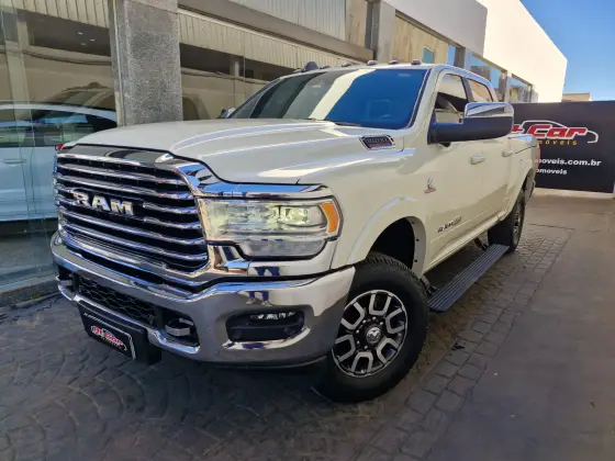 RAM 3500 6.7 I6 TURBO DIESEL LIMITED LONGHORN CD 4X4 AUTOMÁTICO RAM 3500 6.7 I6 TURBO DIESEL LIMITED LONGHORN CD 4X4 AUTOMÁTICO