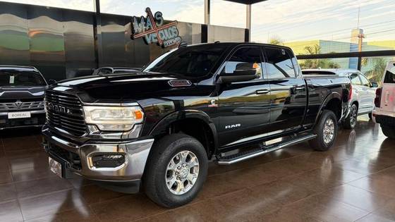 RAM 3500 6.7 I6 TURBO DIESEL LARAMIE CD 4X4 AUTOMÁTICO