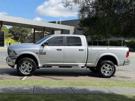 RAM-2500-6.7 LARAMIE 4X4 CD I6 TURBO DIESEL 4P AUTOMÁTICO RAM-2500-2018