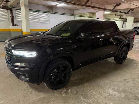 RAM RAMPAGE 2.0 HURRICANE 4 TURBO GASOLINA R/T 4X4 AUTOMÁTICO