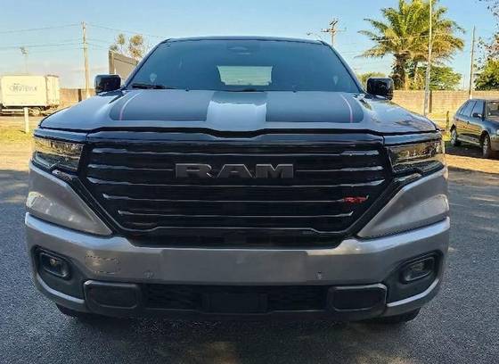 RAM RAMPAGE 2.0 HURRICANE 4 TURBO GASOLINA R/T 4X4 AUTOMÁTICO