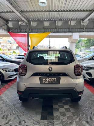 RENAULT-DUSTER-2024