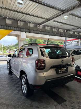 RENAULT-DUSTER-2024