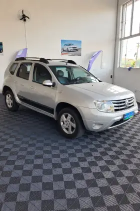 RENAULT DUSTER 2.0 DYNAMIQUE 4X2 16V FLEX 4P AUTOMÁTICO RENAULT DUSTER 2.0 DYNAMIQUE 4X2 16V FLEX 4P AUTOMÁTICO